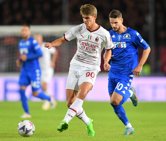 后场进攻的 后场进攻的