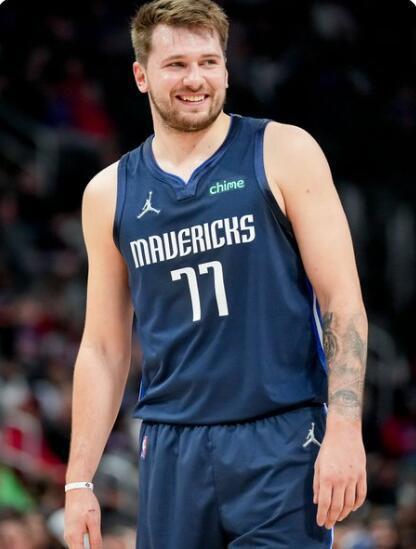 每一位成员 每一位成员