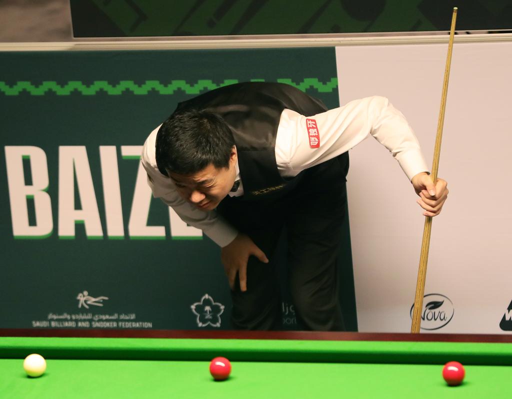 讓觀眾不由 讓觀眾不由